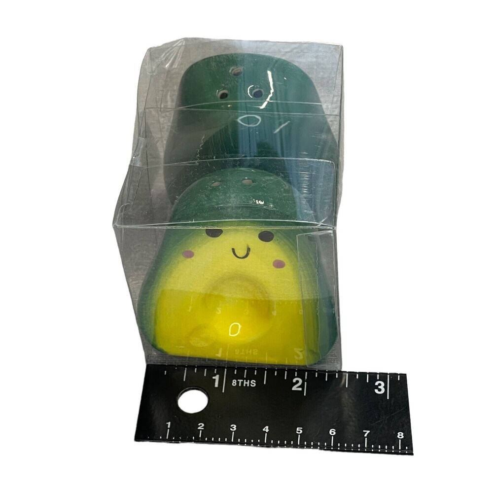 Happy Cute Avocados Salt & Pepper Shaker Set Green Ceramic Novelty Kitchenware - Picture 7 of 7